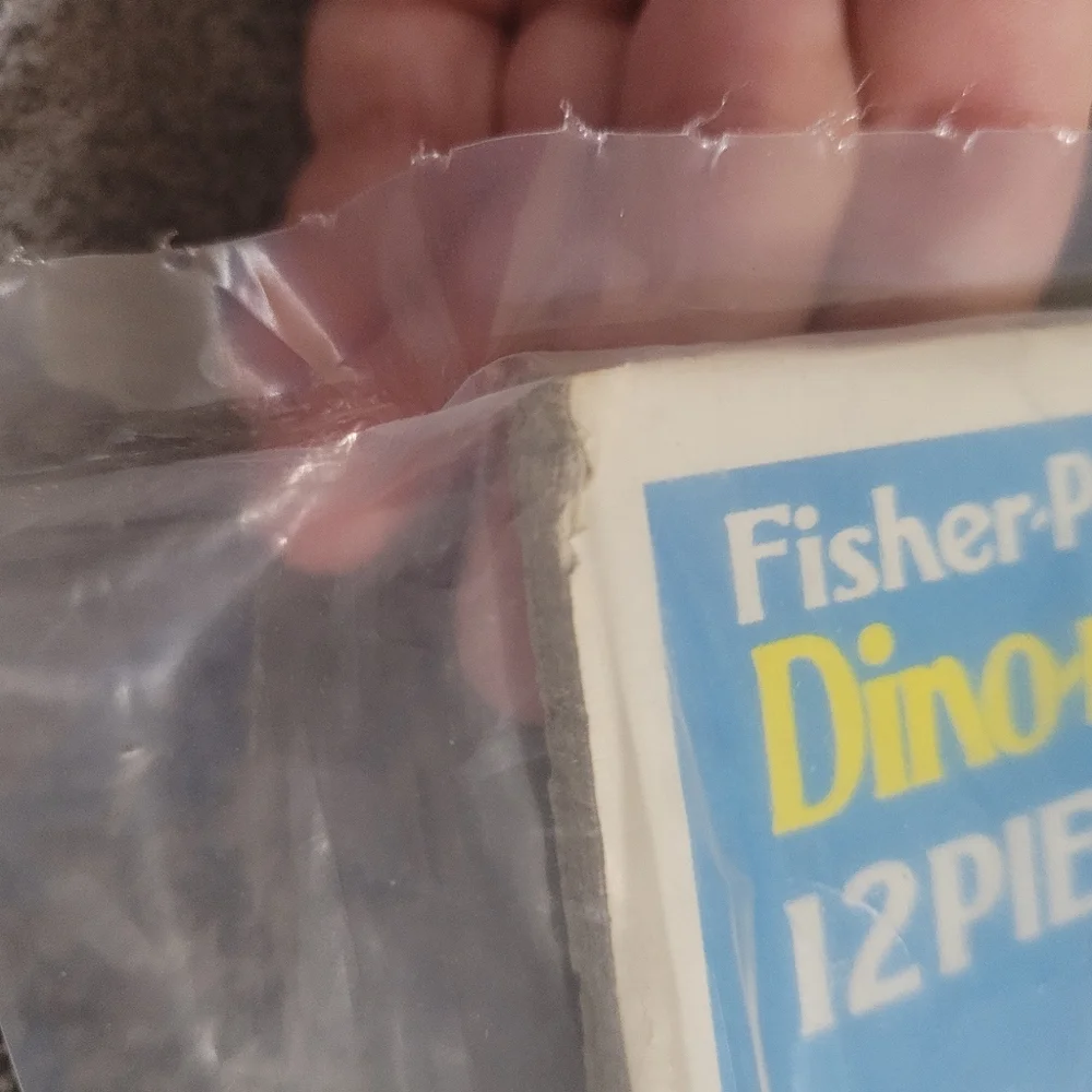 Fisher-Price Dino-roar Puzzle 12 Piece 1993‎
